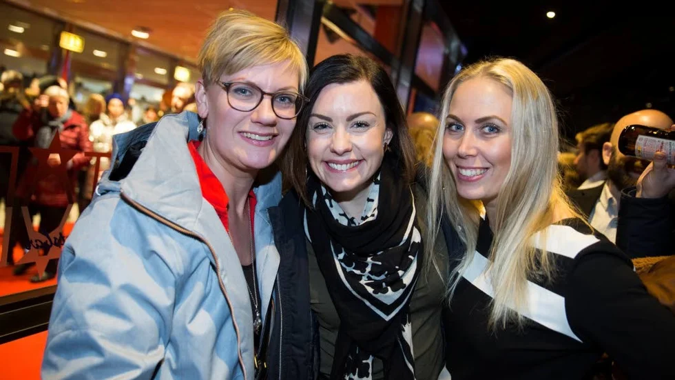 Tre glada tjejer från Piteå. Sophia Nilsson, Anna Richardsson och Anneli Olobsson.