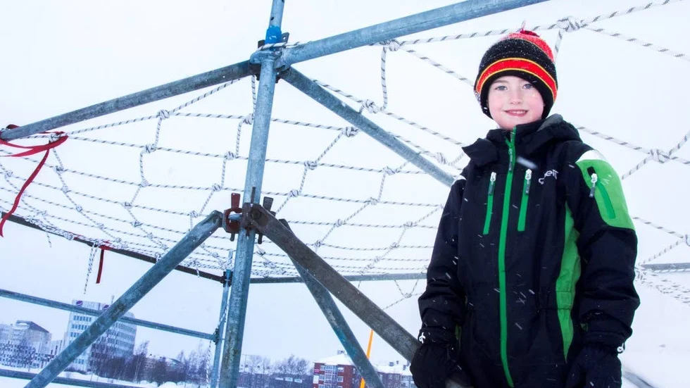 Sjuårige Felix Lundkvist gillade klätterhindret.