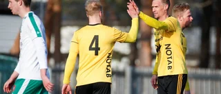 Jesper Jakobsson fixade tre poäng i derbyt. "Det är kul att vara igång".