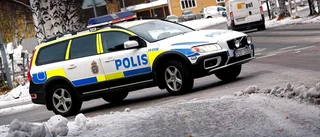 Maskerad yxman härjade på äldreboende