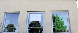 Lotsade personer till arbete – tvingas stänga