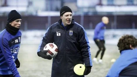 Kim Bergstrand genomförde första träningen med Sirius herrlag.