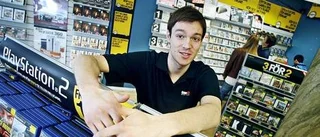 Nu  kan du låna tv-spel på biblioteket
