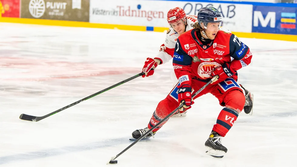 Luke Green missar onsdagens kvartsfinal då han är avstängd.