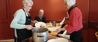 Uppskattad paltmiddag med musiktävling 