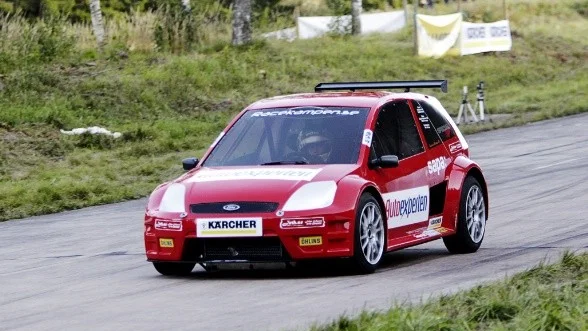 Racekampen, motortävling på Lunda flygfält :  Alx Danielsson