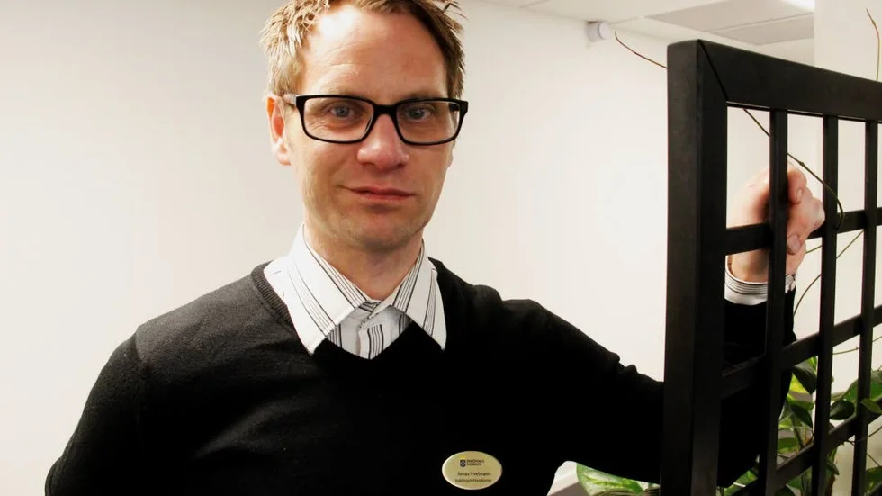 Kontakt. Jonas Irvebrant, Kommunen satsar på bemötande.
