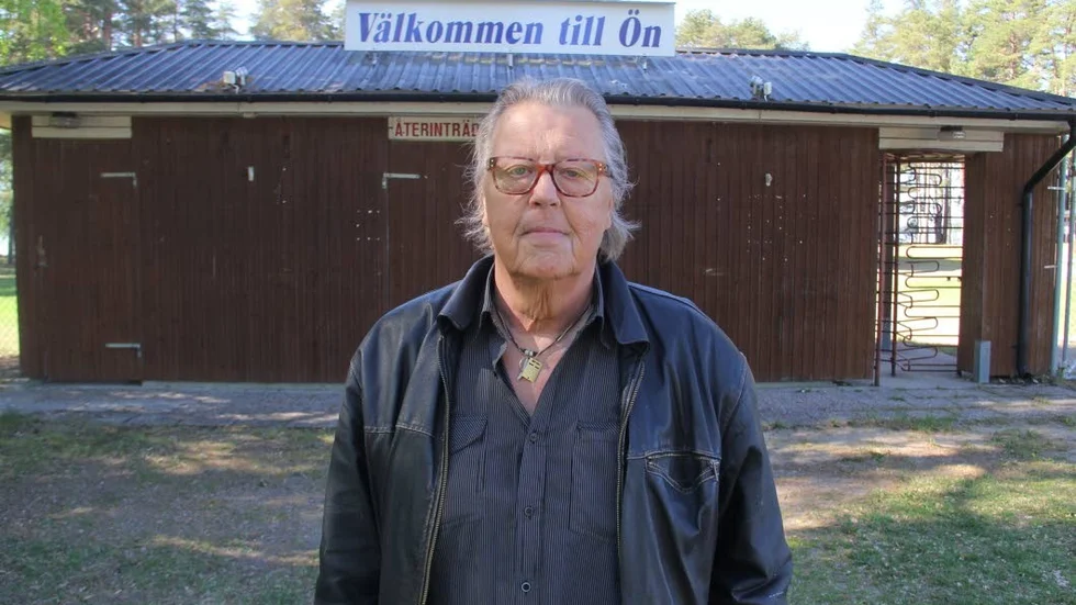 Still Going Strong. Roger Westblom fick blodad tand för 35 år sedan att arrangera festkvällar med musik. Glädjen finns fortfarande kvar.
