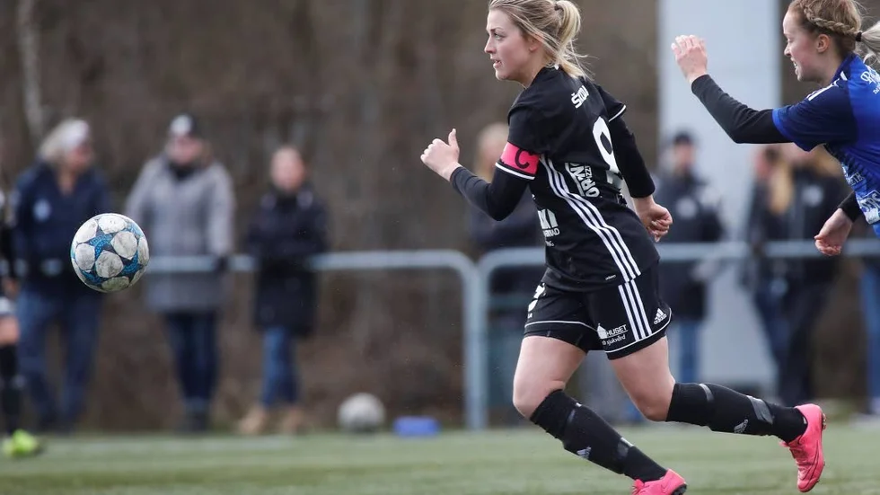 Kapten. Fannas kapten Mikaela Pettersson fick se sig och sitt Fanna besegrat mot Sollentuna.