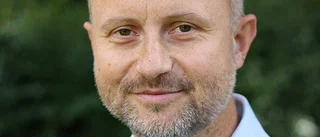 "Låt även kvinnor vara tjänsteman"