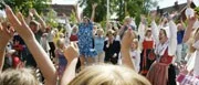 Midsommar med regn och raket