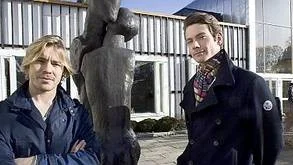 Zacharias Elinder och David Berg vill ha mer undervisning i företagsekonomi.