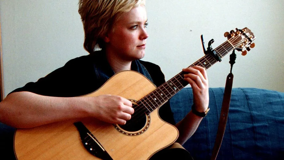 Ane Brun på det tidigaste fotot i UNT:s bildarkiv. Bilden togs i maj 2001.