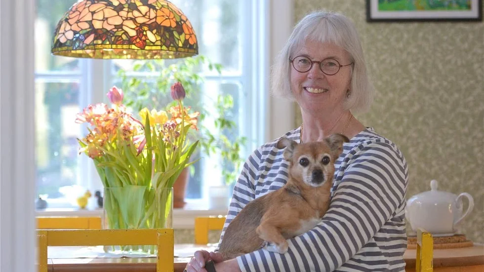 "Att fylla år är en hyllning till livet", säger Elinor Carlbrand.