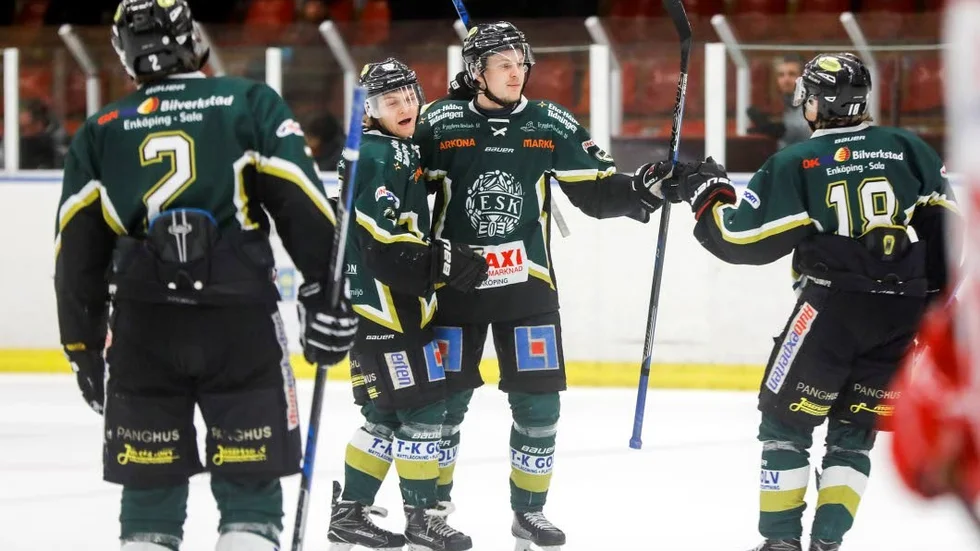 Avgjorde. Fredrik Lovén satte segermålet, 3–2, för ESK i förlängningen mot Forshaga.