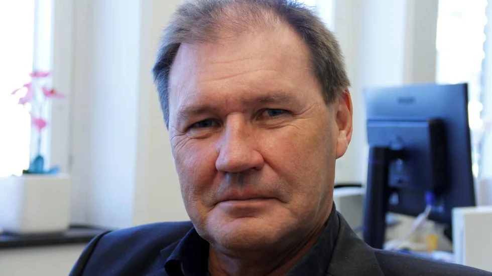 Socialdemokrat. Bengt-Olov Eriksson, kommunalråd i Tierps kommun.