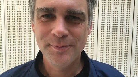 Hadrian Prett är VD på Eric Sahlström institutet.
