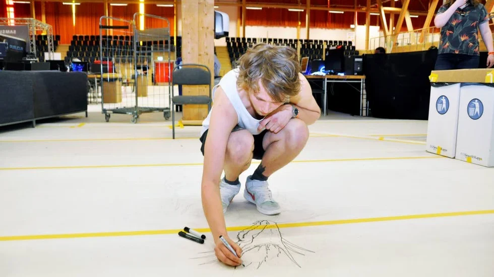 Harry Johansson ska tävla med sin teckning i en av festivalens många tävlingsklasser.