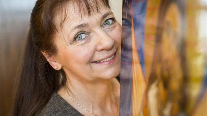 Sveriges enda ikonmålare, Christina Lundström finns  i Åkerby,. Ett av hennes större verk ska nu visas i Rom.