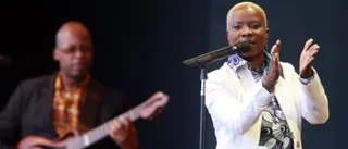 Kidjo spelar på Katalin