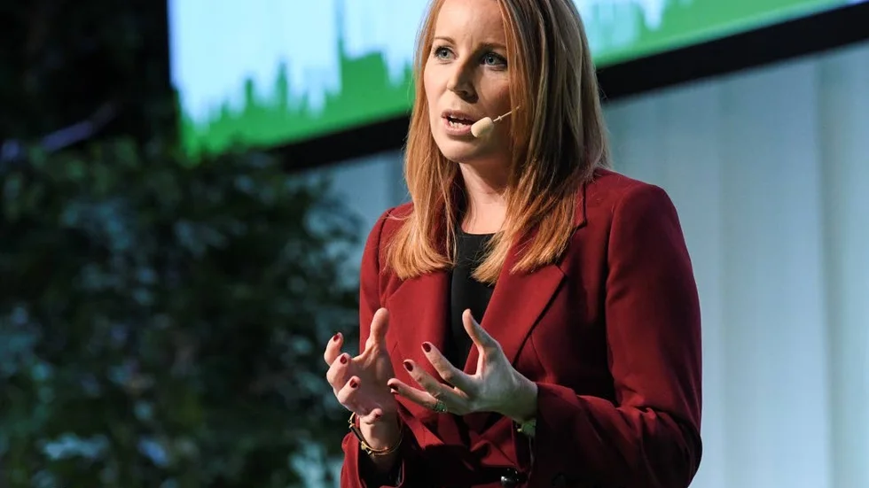 Talare. Centerns partiledare Annie Lööf inledningstalar på partistämman i Malmö på torsdagen.