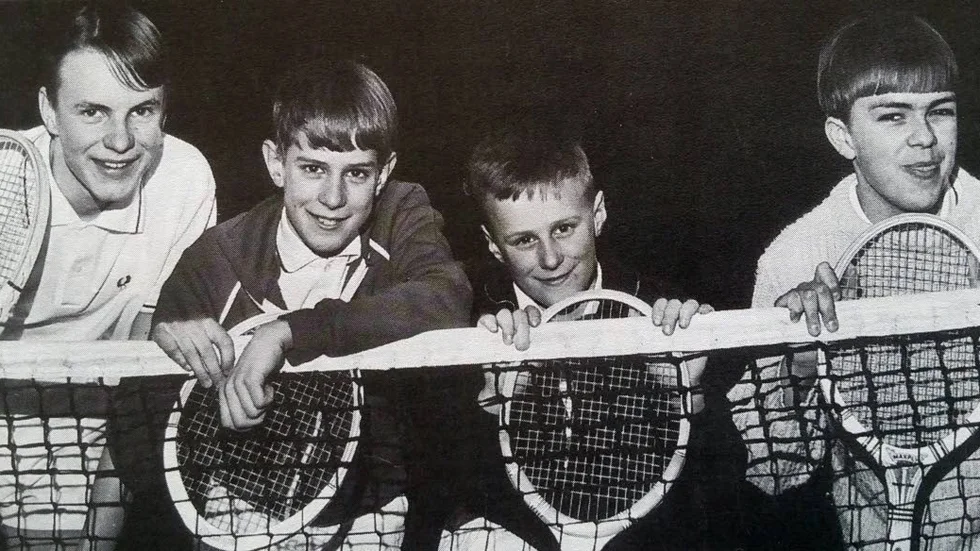 Uppsala 1966. En nioårig Björn Borg (tvåa från höger, går inte att missa!) med spelare från UTK efter en turnering.