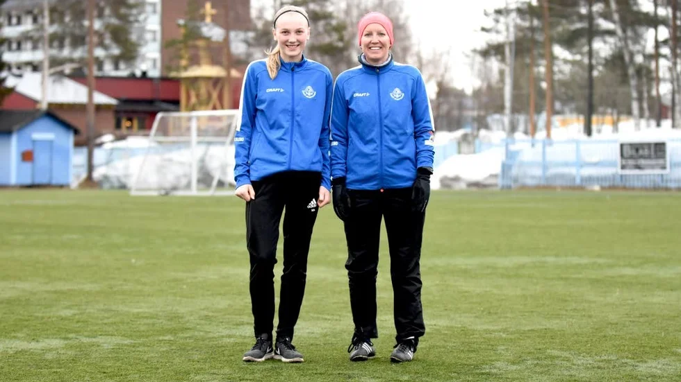 Två generationer Sundqvist, Ida och Malin, ska hjälpa Luleå SK att etabelera sig i division 2.
