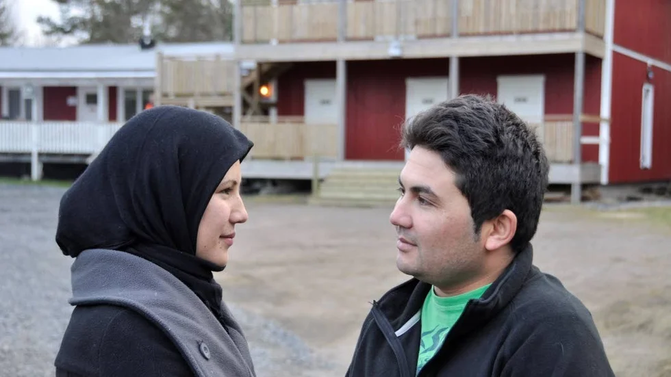 Ali och Mahboobeh kommer från Afghanistan. Just nu bor de på evakueringsboendet i Östhammar tillsammans med sin femåriga son.
