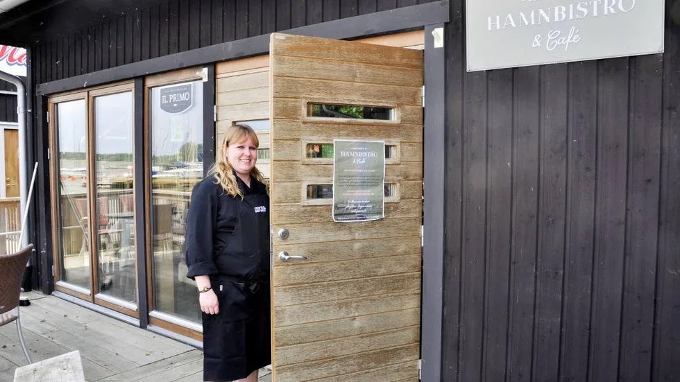 På nationaldagen premiäröppnar Angelica Ingemarsson sin Hamnbistro & Café på Sjötorget.