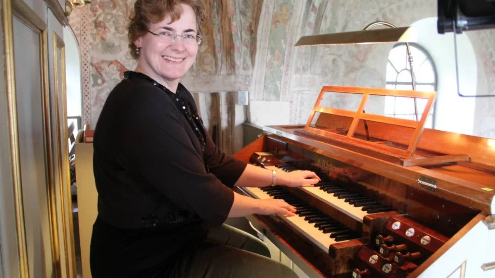 En vacker ort och kyrka med en liten orgel med stora möjligheter, var organisten Katrin Meriloos omdöme om Harg