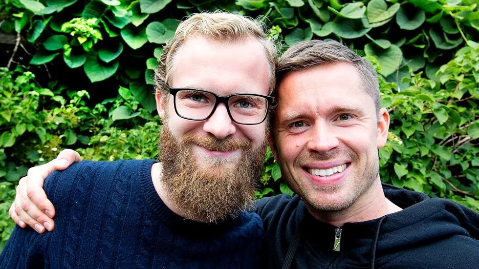 SPÅNARE. Tillsammans med Petra Mede har Per Wickström och Samuel Åhman från Uppsala spånat fram och skrivit komikerns föreställning ”Den ofrivilliga divan”.