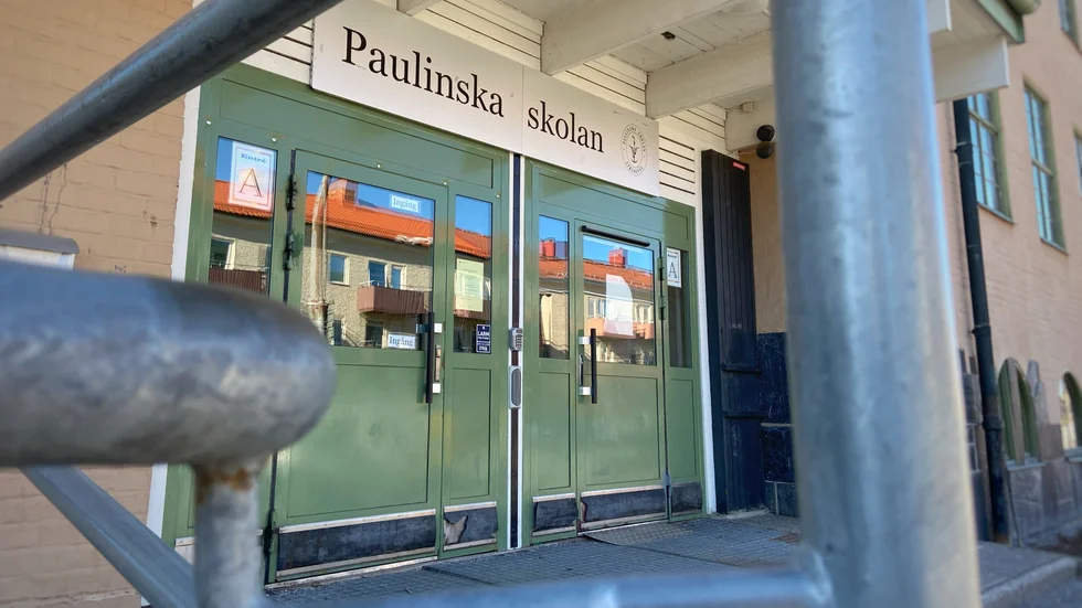 Det måste finnas en differentierad skolpeng som fördelas efter faktiska behov i de olika skolorna, vare sig det är en friskola eller en kommunal skola, skriver fyra socialdemokrater i Strängnäs. 