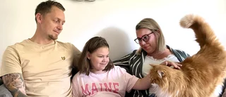 Tyra, 12, har funktionshinder och sitter i rullstol – nekas stöd
