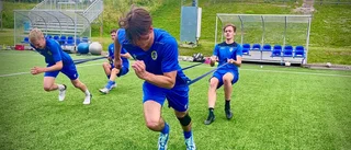 Tränaren: "Kriminella rekryterar på fotbollsplanerna"