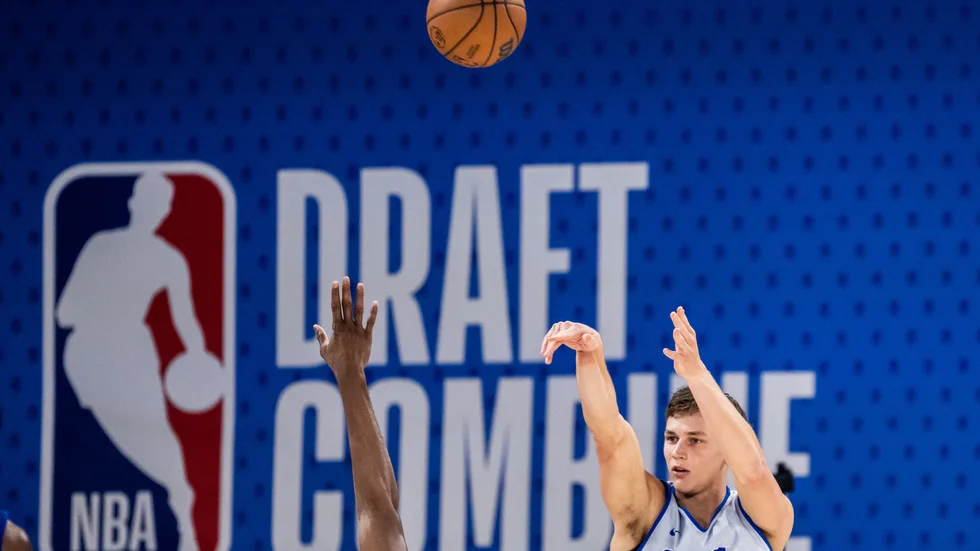Pelle Larsson draftades av storklubben Miami Heat.