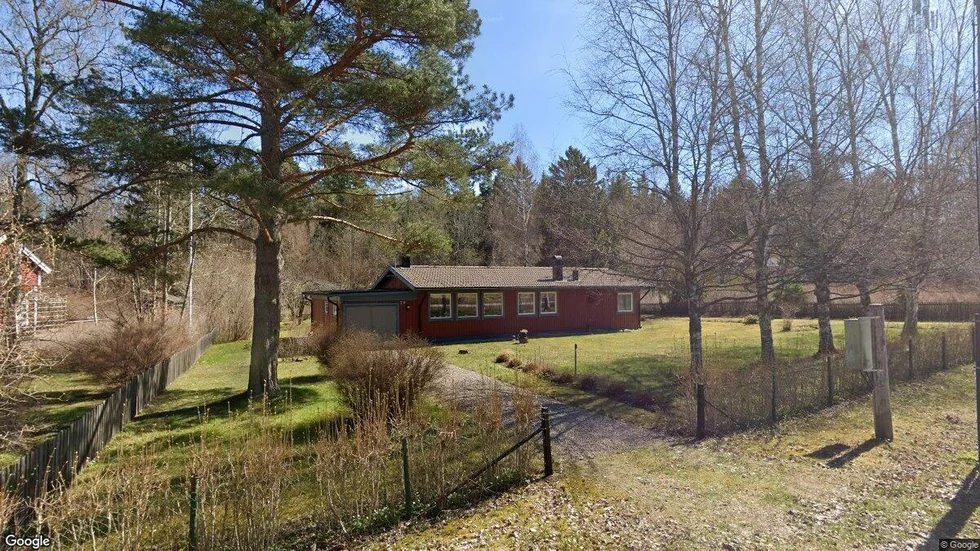 Folkskolevägen 28