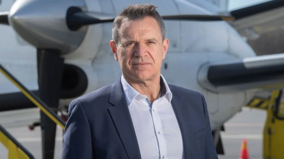 Fredrik Kämpfe, anser att flygskatten har minskat svensk konkurrenskraft samtidigt som den inte har någon effekt på flygets omställning.
