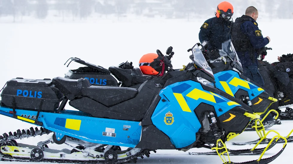 Polisen hade en internsiv påskhelg och kontrollerade många snöskoterförare. (Arkivbild tagen vid ett annat tillfälle)