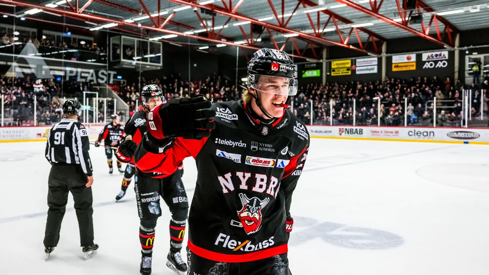 Jacob Grönhagen är klar för spel med Almtuna IS.