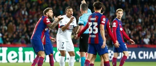 Fotbollsstjärnor vill se krafttag mot filmning och mobbing