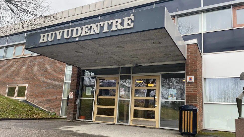 Den programflytt från Rekarne som föreslås skulle bli för dyr, konstaterar barn- och utbildningsförvaltningen i sitt beslutsunderlag till gymnasienämnden.