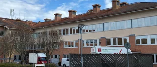 Källa inifrån: Saker slängs i onödan när kommunhuset byggs om
