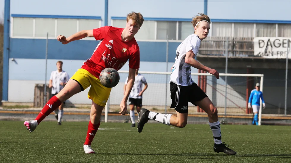 Stenkyrka var åter starkast i derbyt på norr.