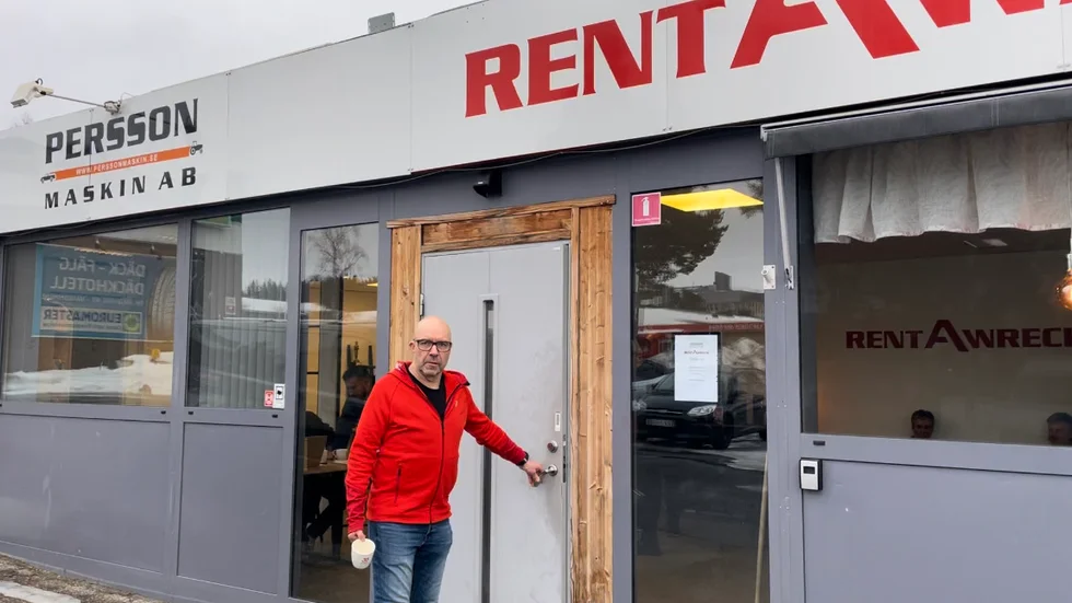 Hasse Liedgren har drivit Rent a wreck i Skellefteå sedan 2016 tillsammans med sin fru Anna-Karin Liedgren och delägaren Andreas Berg.