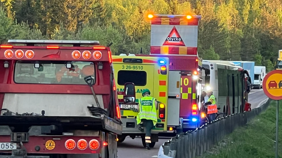 Olyckan inträffade söder om Hudiksvall.