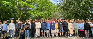 Se skolbarn i Uppsala hylla Owe Thörnqvist