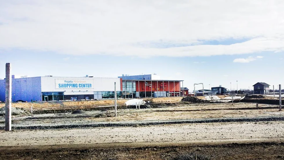 BARENT CENTER. I augusti 2016 ska Barents center stå klart enligt planen. Handelscentra, multiarena och gymnasieskola.