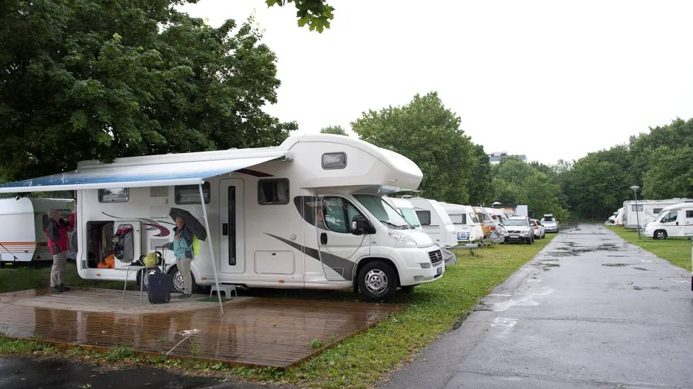 CAMPING. Mycket var annorlunda på industrisemesterns tid. Men risken finns att vädret var detsamma.
