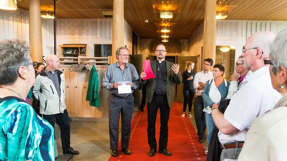 Guide. Kaj Berman och Stefan Widman stod för helgens 	historiska tillbakablick.
