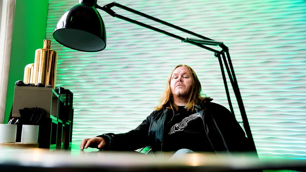 Skenet. Mattias Alkberg åkte till Gotland och startade arbetet med den nysläppta skivan "Personer".